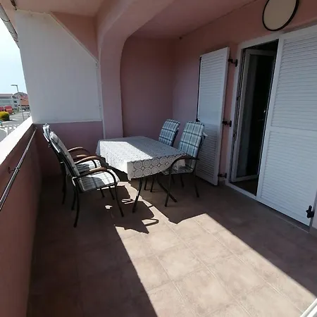 With Parking Space Lopar, Rab - 5019 Appartement *